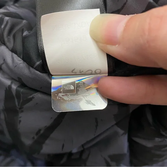 The North Face Women's Acropolis Parka Down Coat TNF Black Sz M NWT - Picture 13 of 14